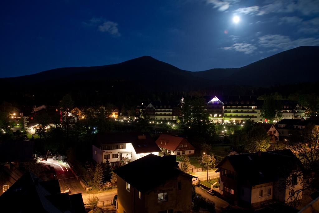 Szafir Karkonoszy Διαμέρισμα Karpacz Δωμάτιο φωτογραφία